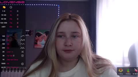 light_lunaa online show from 11.02.25
