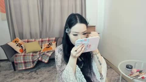 Snapshot of light_my_f1re chatting on 04.24.26 Melissa online show from 04.24.26