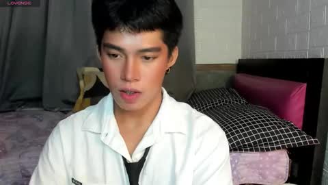 Snapshot of lightjt4 chatting on 09.12.25 Jt online show from 09.12.25