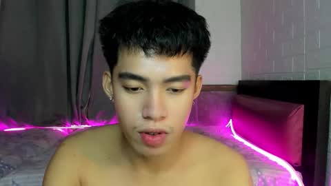 Snapshot of lightjt4 chatting on 09.20.25 Jt online show from 09.20.25