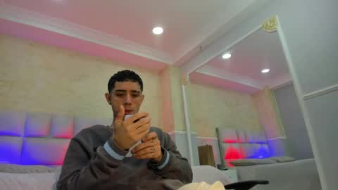 L I I A M online show from 02.25.25