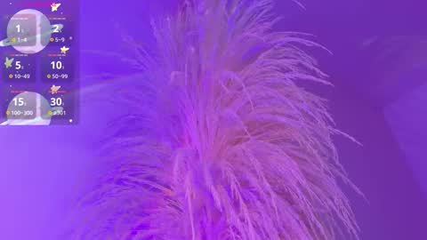 Liiam Luna online show from 12.17.25