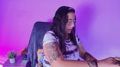         online show from 01.21.25