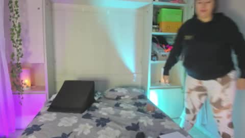         online show from 02.09.26