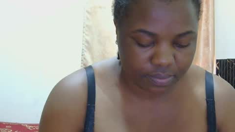 Snapshot of liilcutiee chatting on 07.13.26 Lily online show from 07.13.26