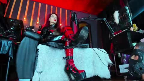 Liilith online show from 12.20.24