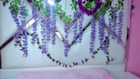 Snapshot of liinzy_rouse chatting on 09.16.25 Brittany online show from 09.16.25