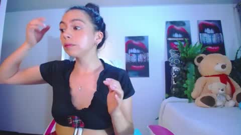 Snapshot of lika_little3 chatting on 08.02.26 Liika online show from 08.02.26