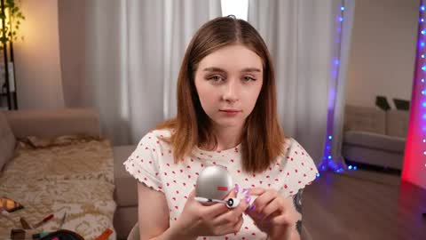 Mia online show from 04.06.26