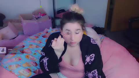 Lil Alison Heart online show from 02.24.25