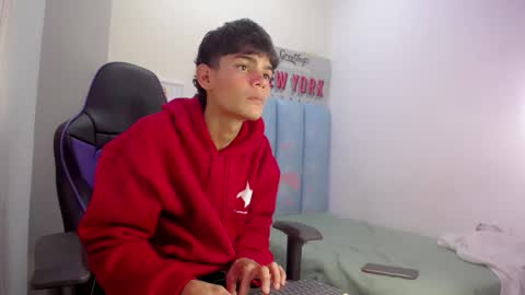 Snapshot of lil_babyyy_ chatting on 12.14.25 LIAM online show from 12.14.25