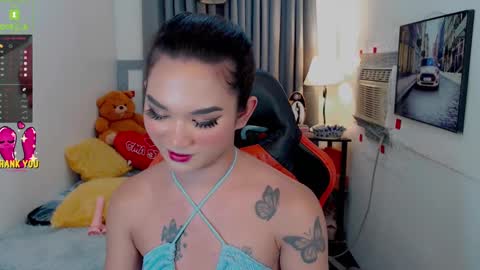 Snapshot of lil_fantacy chatting on 12.02.24 LILY online show from 12.02.24