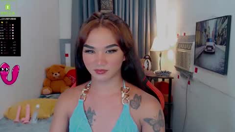 Snapshot of lil_fantacy chatting on 12.29.24 LILY online show from 12.29.24