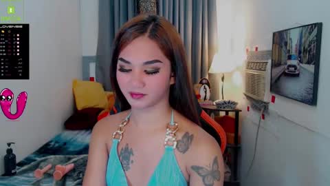 Snapshot of lil_fantacy chatting on 01.24.25 LILY online show from 01.24.25