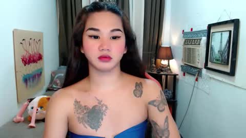 Snapshot of lil_fantacy chatting on 10.10.25 LILY online show from 10.10.25