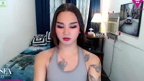 LILY online show from 12.23.25