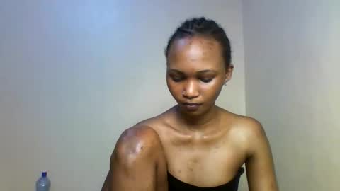 Lil miss online show from 11.30.25