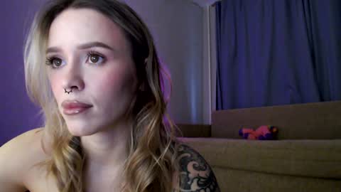 INST Lil happines s online show from 12.27.24