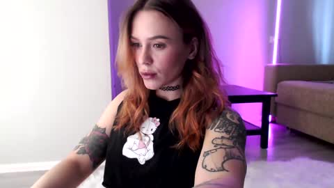 INST Lil happines s online show from 02.13.25