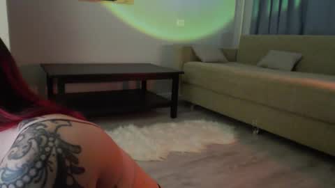 INST Lil happines s online show from 09.17.25