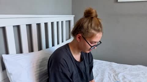 Emma online show from 04.09.26