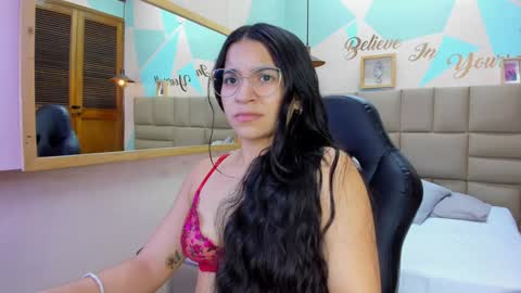 Snapshot of lila_foox chatting on 01.14.25 LILA online show from 01.14.25