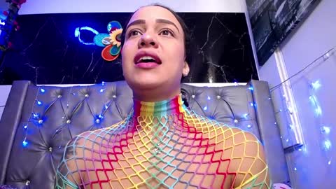   online show from 01.22.25