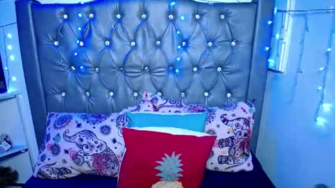   online show from 02.12.25