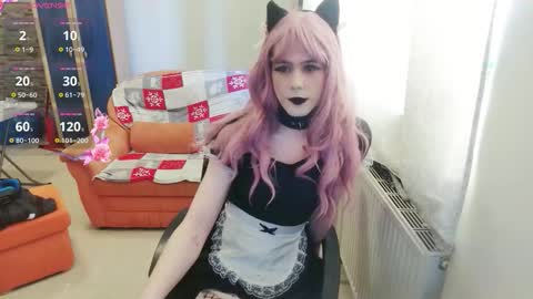 lilah_ts online show from 10.20.25