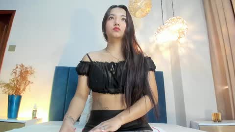 Snapshot of lilarosss chatting on 05.11.26 Lila Ross online show from 05.11.26