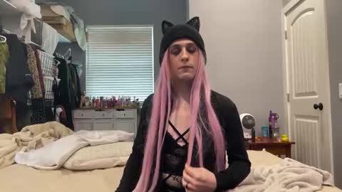 Kristin online show from 11.17.25