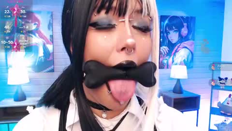 Snapshot of lilcandy19 chatting on 06.20.26 lilcandy19 online show from 06.20.26