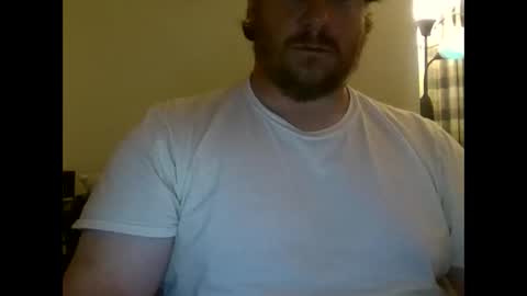 Snapshot of lildickwonder04 chatting on 04.19.26 reallyinsecure online show from 04.19.26
