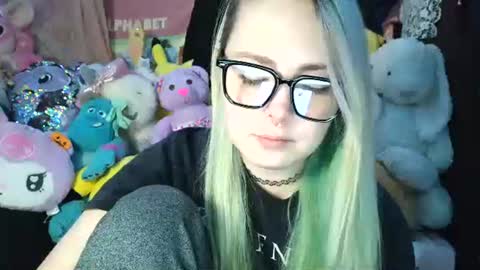 Snapshot of lilemmy1999 chatting on 01.08.25 emily ryanson online show from 01.08.25