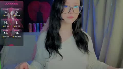 Nika and Lori online show from 11.20.25