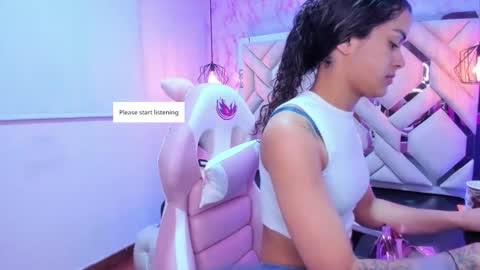 lili_evanss online show from 10.20.25