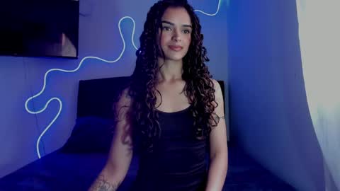 Snapshot of lili_evanss chatting on 05.05.26 lili_evanss online show from 05.05.26