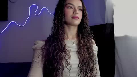 Snapshot of lili_evanss chatting on 07.11.26 lili_evanss online show from 07.11.26