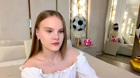 lili_lohan online show from 07.01.26