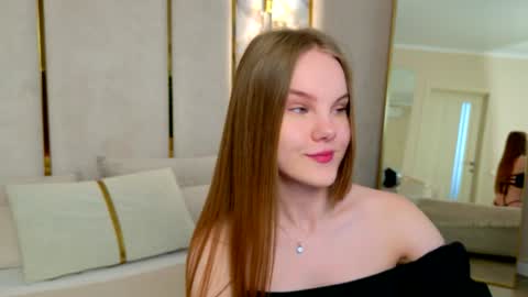 lili_lohan online show from 07.12.26