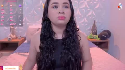 Snapshot of lili_mccormick chatting on 10.22.25 SALOME online show from 10.22.25