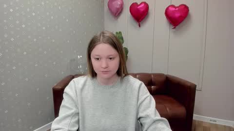 Lilian online show from 02.12.26