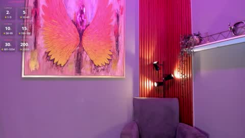 holis soy lily chang no olvides el pulgar arriba es muy importante para mi 3 independent model online show from 10.22.25