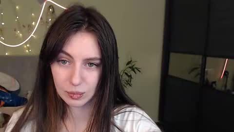 Lilu online show from 11.27.25