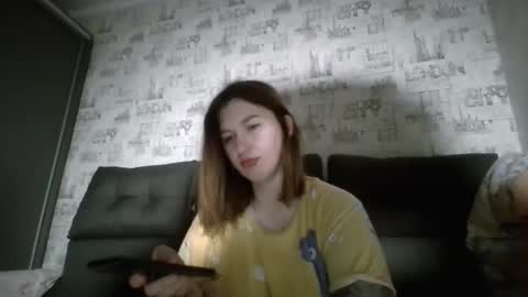 liliawoolf online show from 11.03.25