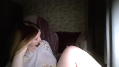 liliawoolf online show from 11.12.25