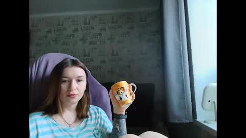 liliawoolf online show from 11.18.25