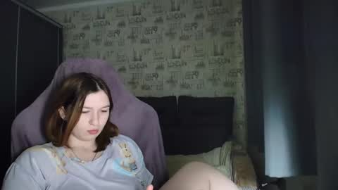 liliawoolf online show from 11.23.25