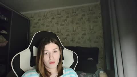 liliawoolf online show from 01.07.26