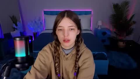 Lili Bakery online show from 12.05.25